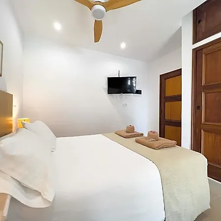 Helene Holidays - Boutique 2* Corralejo